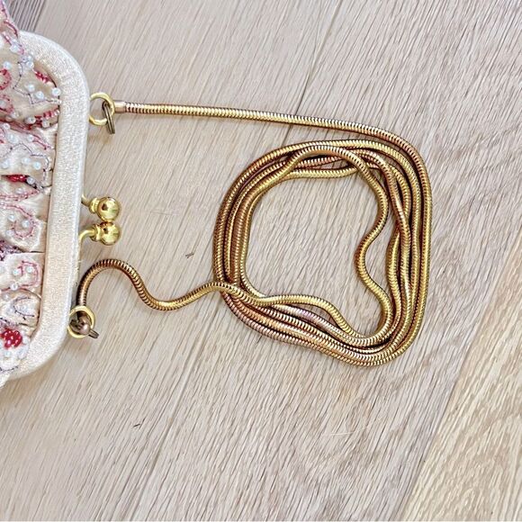 Preston & York Vintage Gold Beaded Kisslock Snake Chain Mini Bag in Gold/Red - Picture 6 of 11